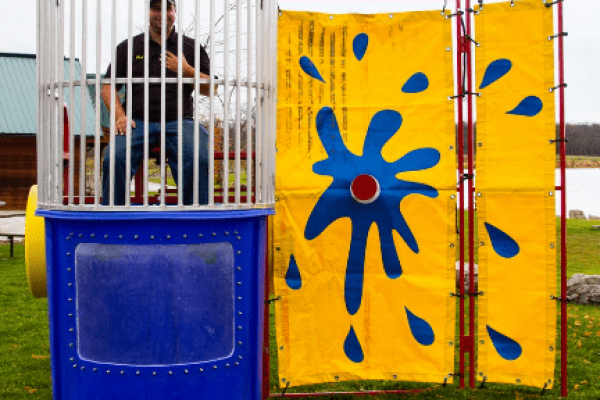 Dunk tank rentals in Franklin Park PA